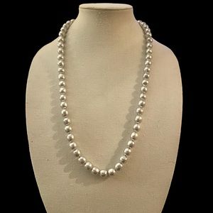 Vintage Carol Dauplaise signed silver pearl necklace